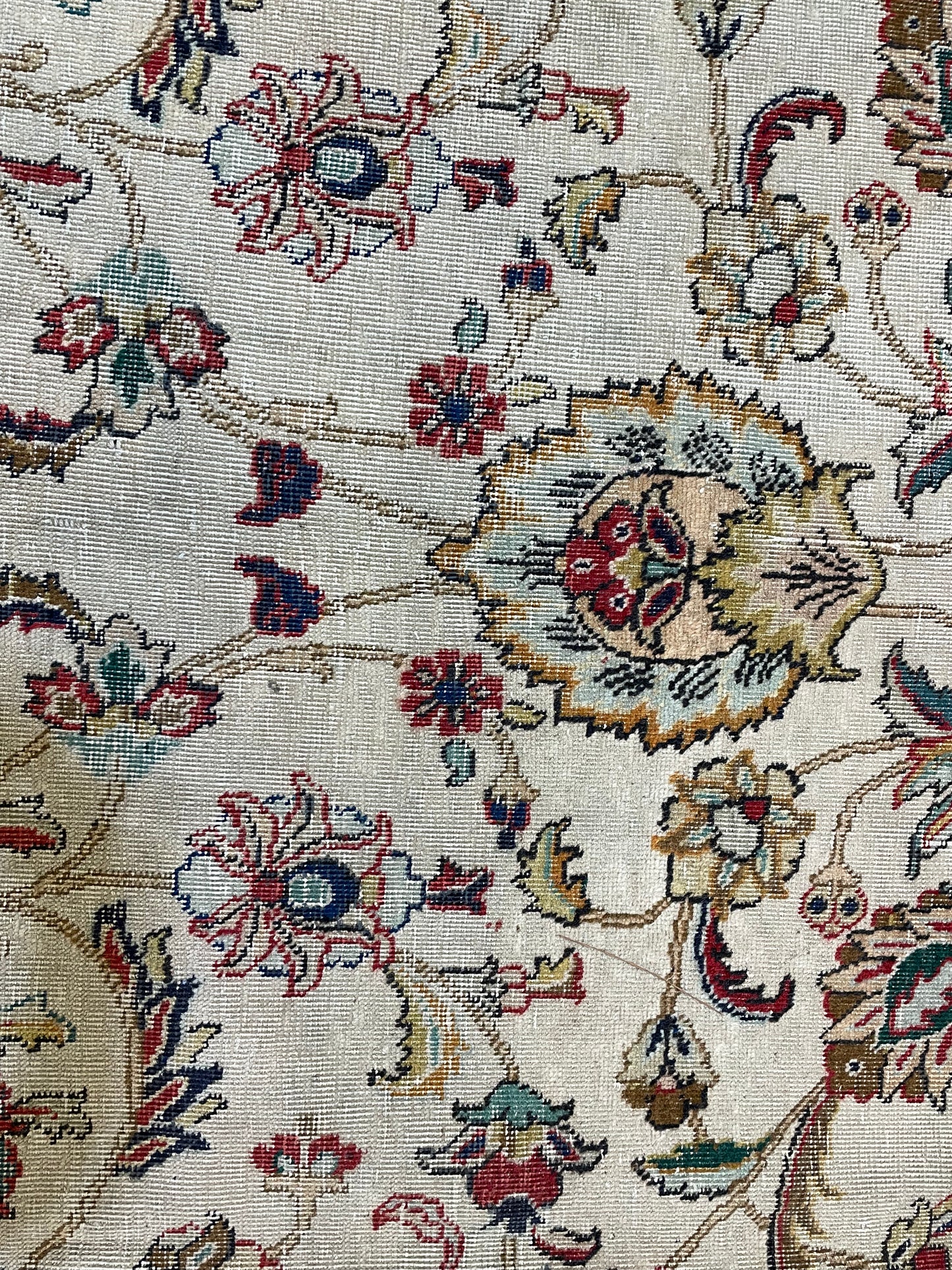 Hand-Knotted Wool Rug Tabriz 9'6" x 12'8"