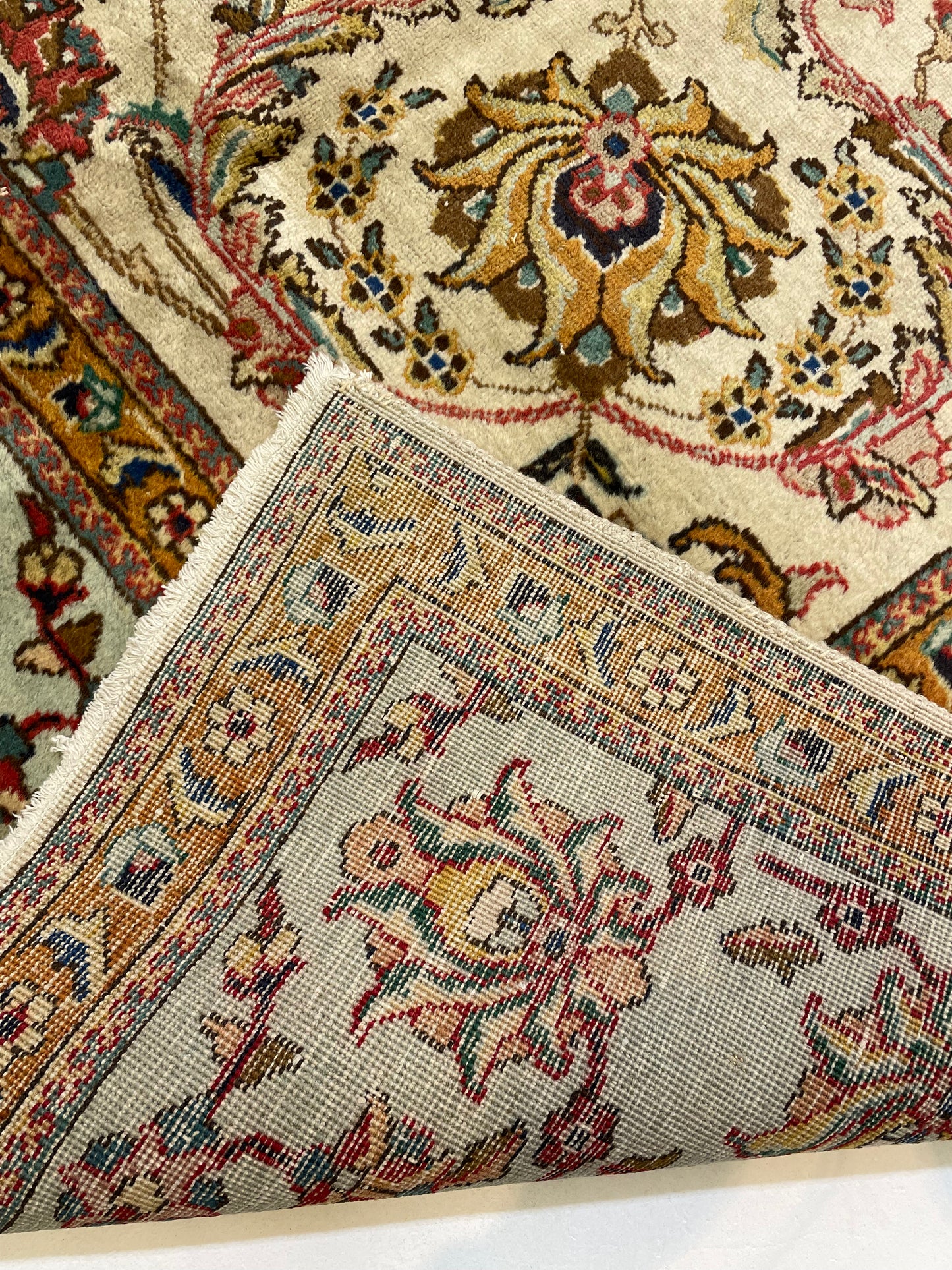 Hand-Knotted Wool Rug Tabriz 9'6" x 12'8"