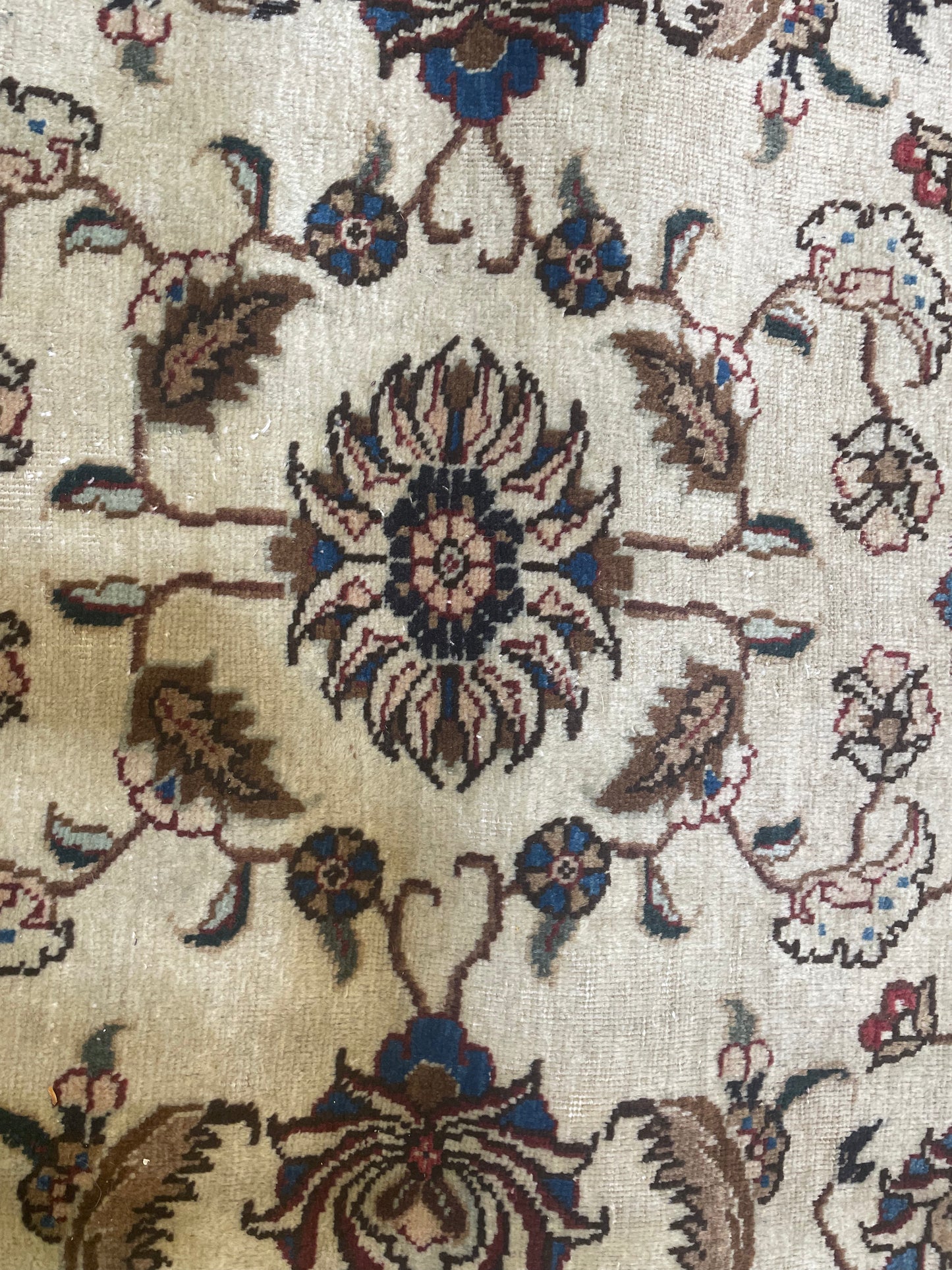 Hand-Knotted Wool Rug Tabriz 9'6" x 12'8"