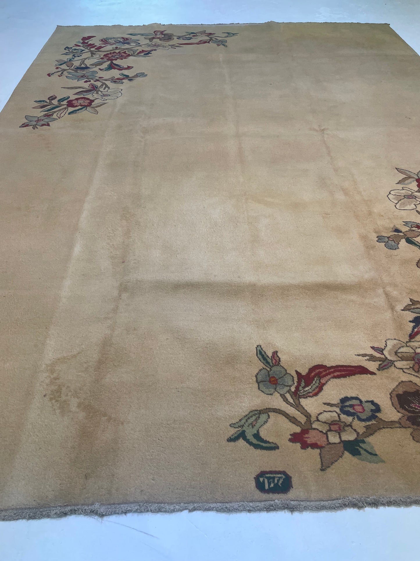 Hand-Knotted Wool Rug Tabriz Art Deco 9'10" x 13'4"