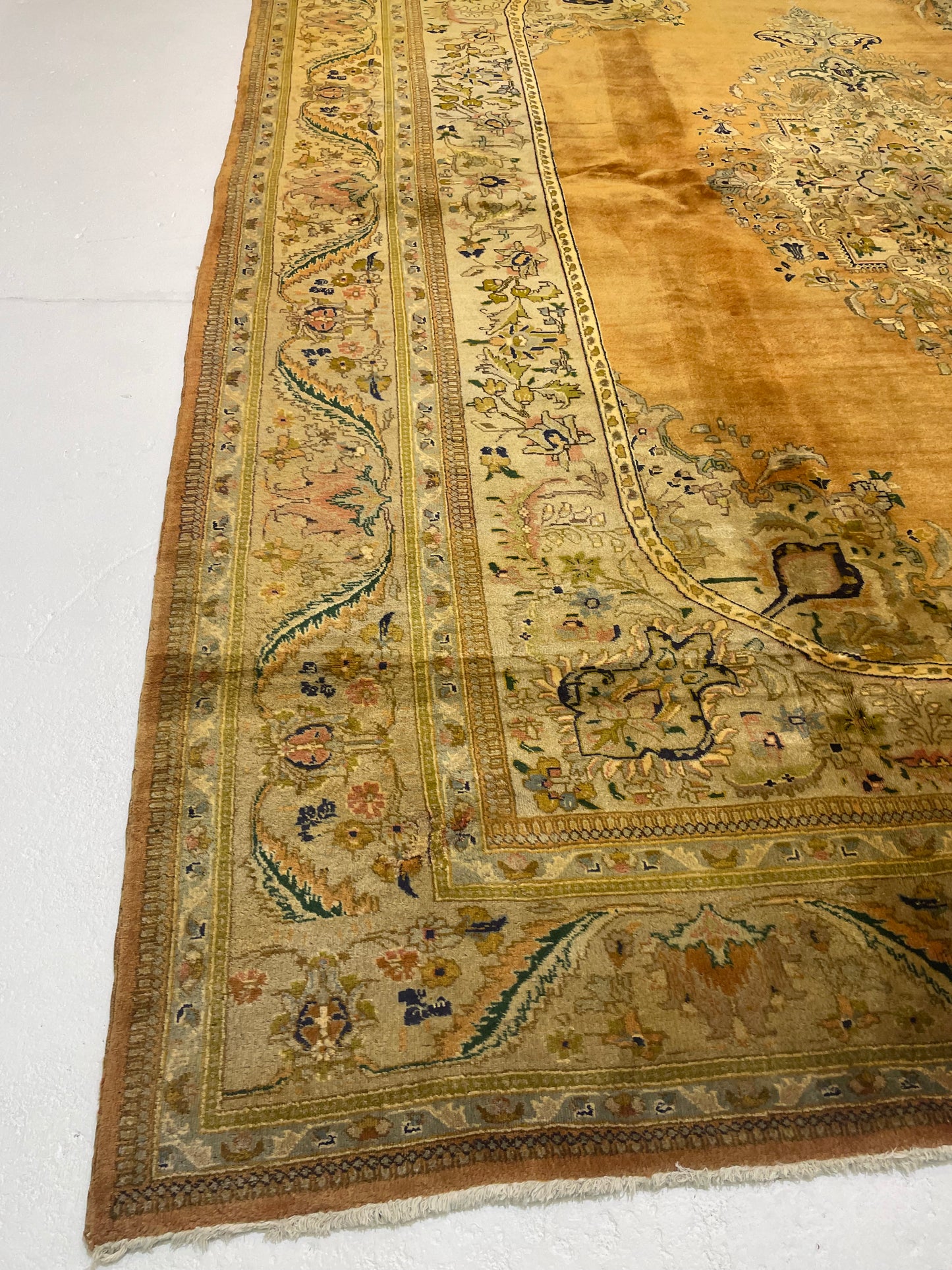 Hand-Knotted Wool Rug Tabriz Tabatabaei 10'2" x 12'4"