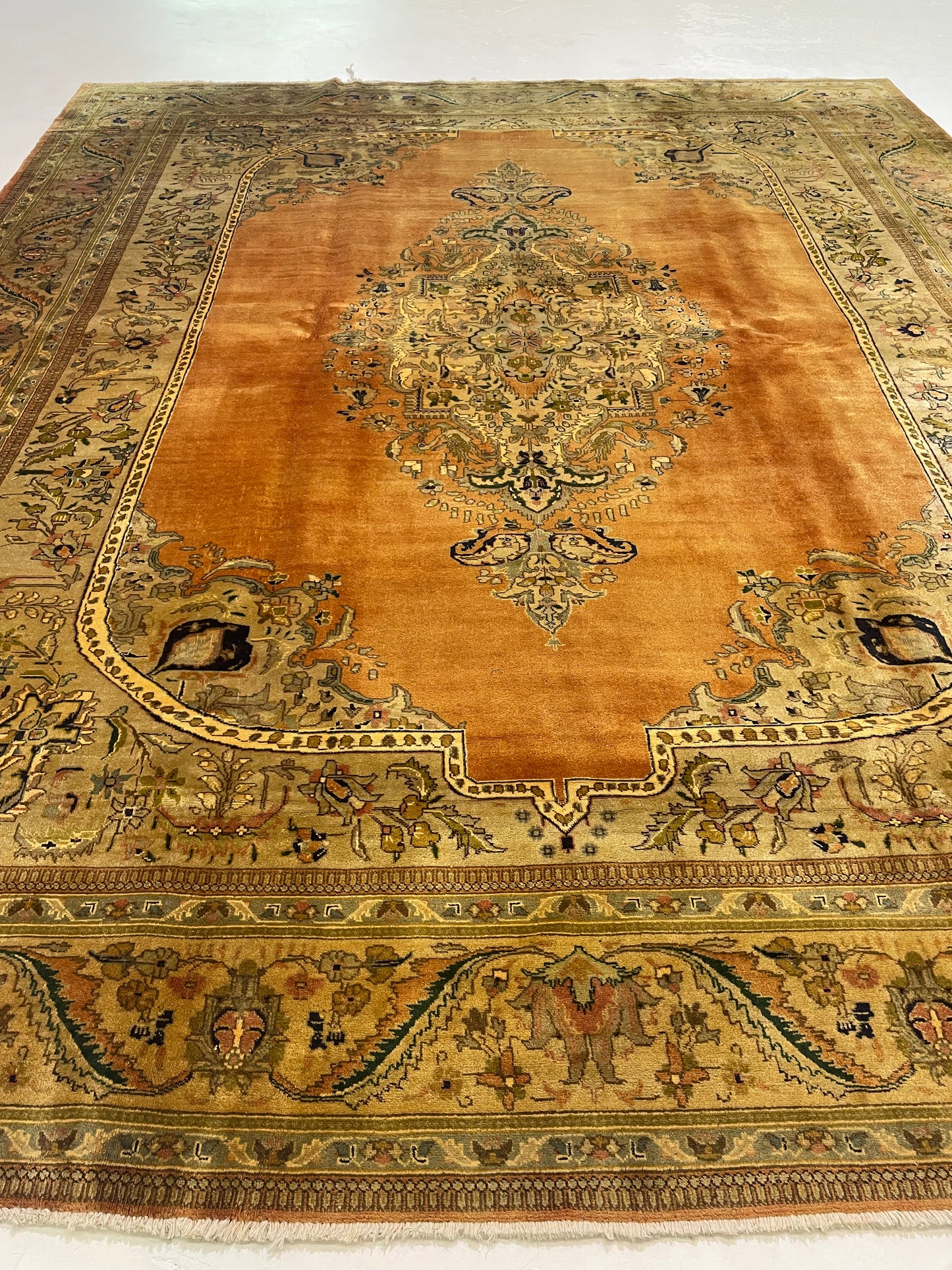 Hand-Knotted Wool Rug Tabriz Tabatabaei 10'2" x 12'4"