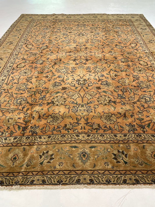 Hand-Knotted Wool Rug Tabriz 9'8" x 12'7"