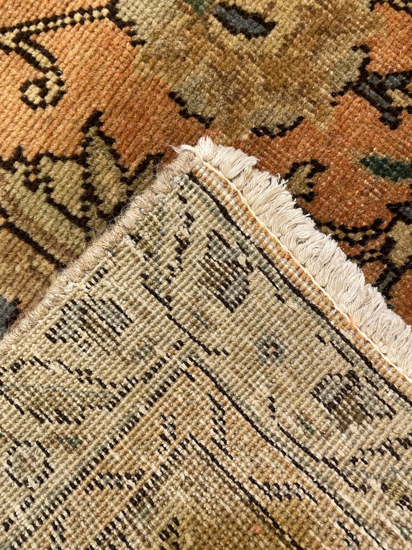 Hand-Knotted Wool Rug Tabriz 9'8" x 12'7"