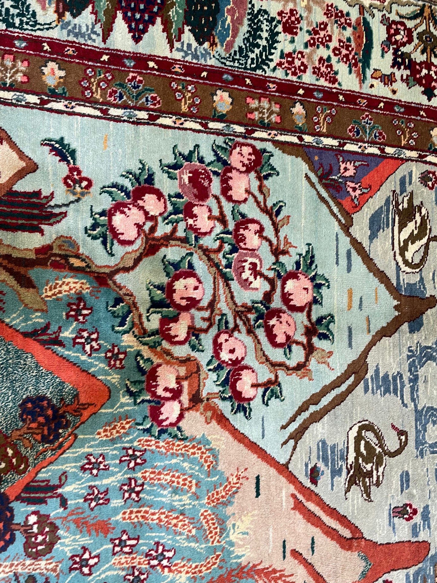 Hand-Knotted Wool Rug Tabriz 9'8" x 13'