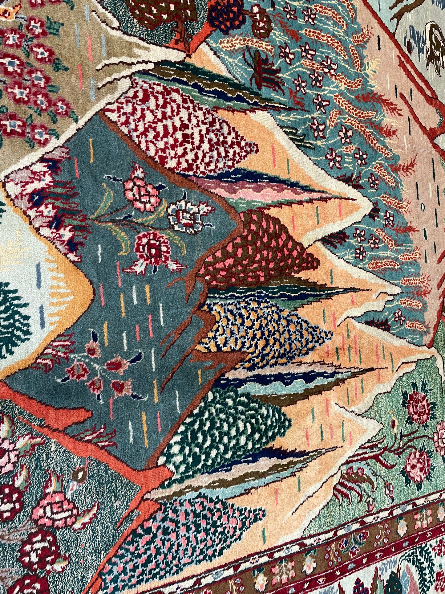Hand-Knotted Wool Rug Tabriz 9'8" x 13'