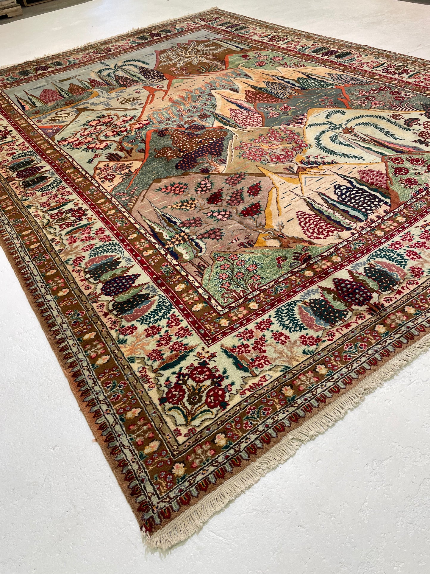 Hand-Knotted Wool Rug Tabriz 9'8" x 13'
