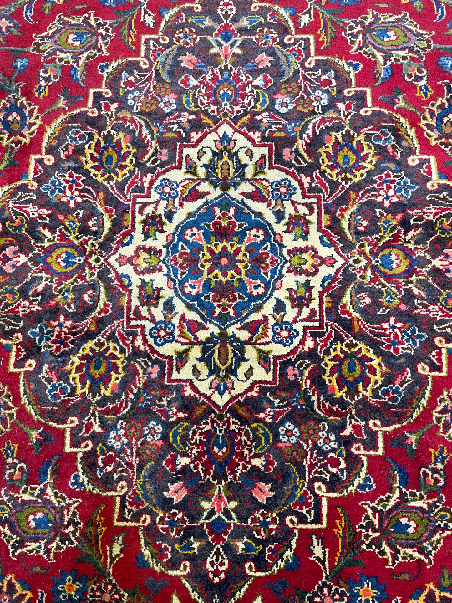 Hand-Knotted Wool Rug Kashan 9'9" x 12'6"