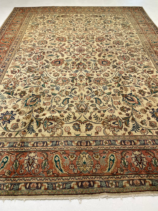 Hand-Knotted Wool Rug Tabriz 9'9" x 13'2"