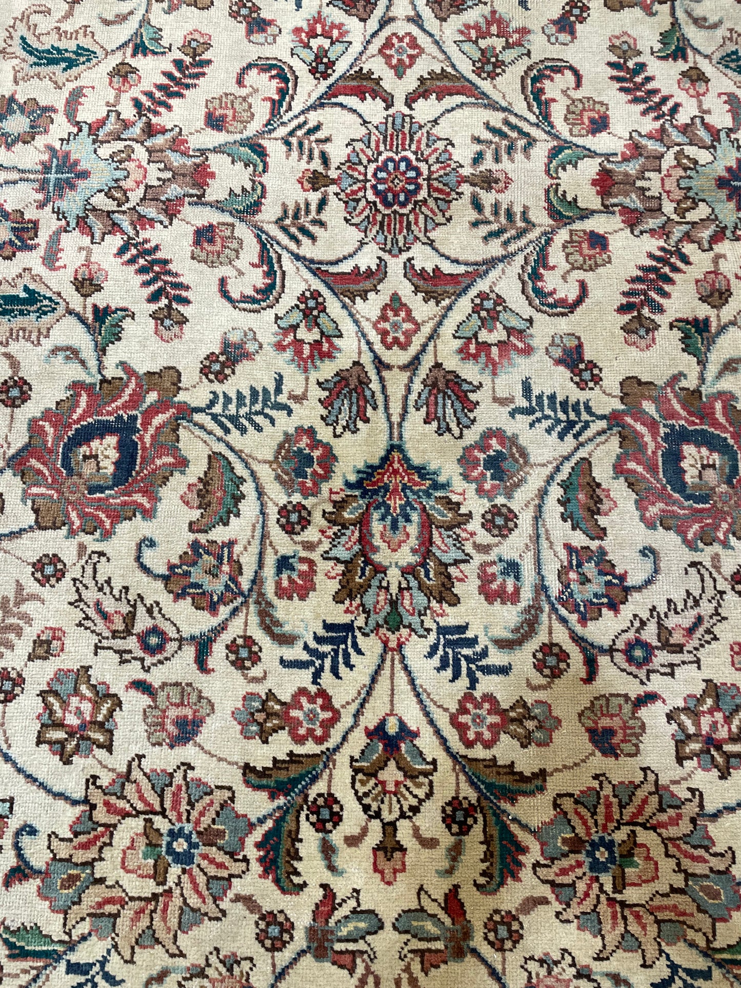 Hand-Knotted Wool Rug Tabriz 9'9" x 13'2"