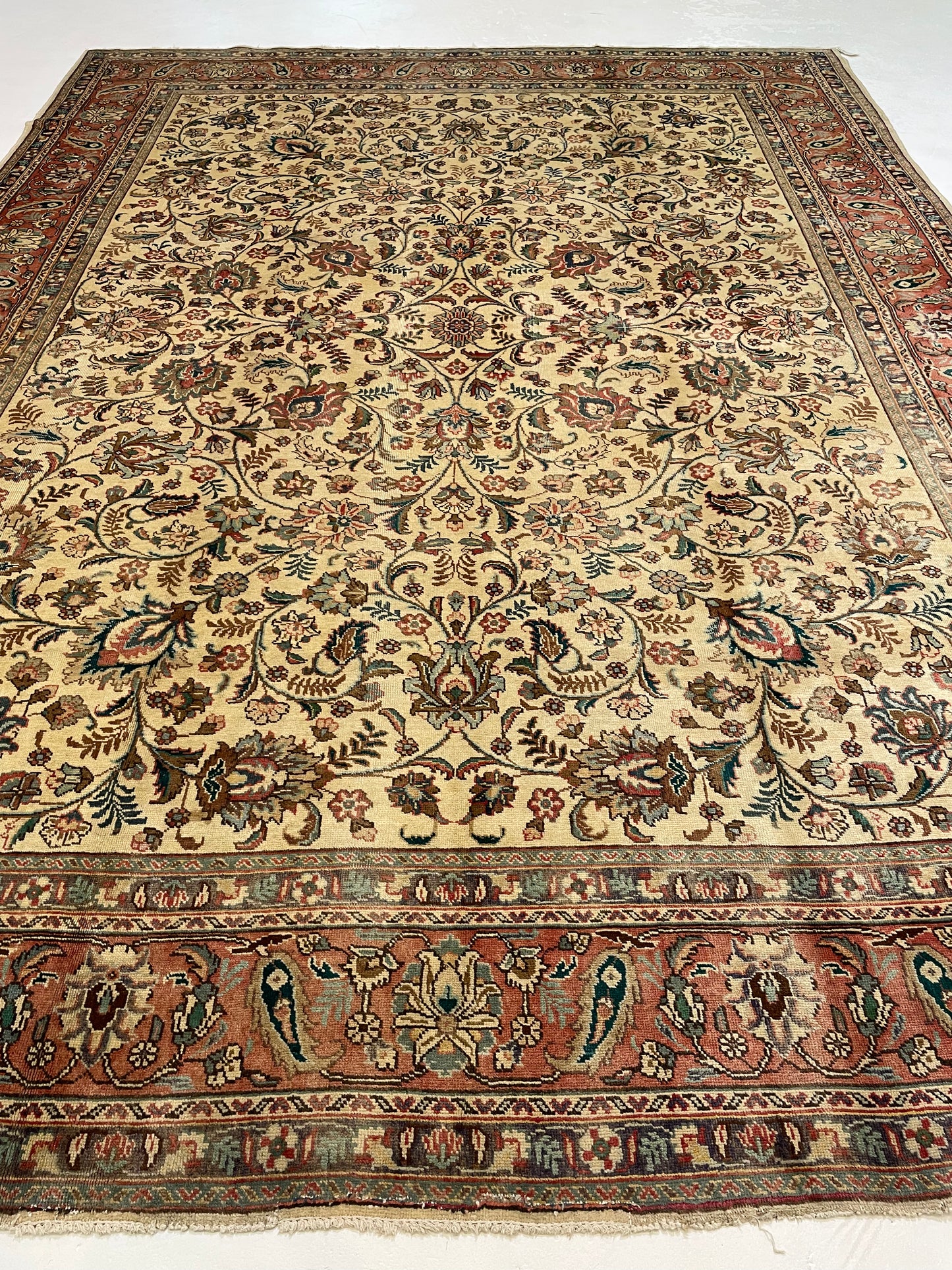 Hand-Knotted Wool Rug Tabriz 9'9" x 13'2"