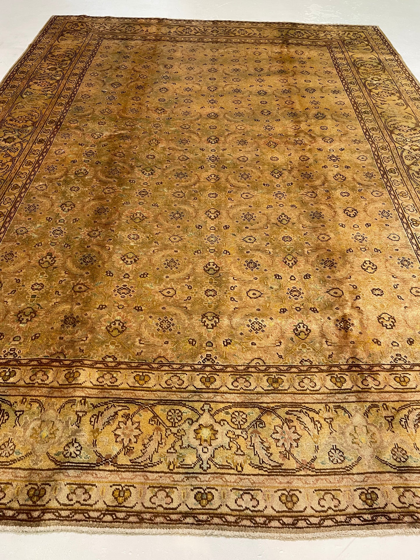 Hand-Knotted Wool Rug Tabriz Tea Washed 9'4" x 12'6"