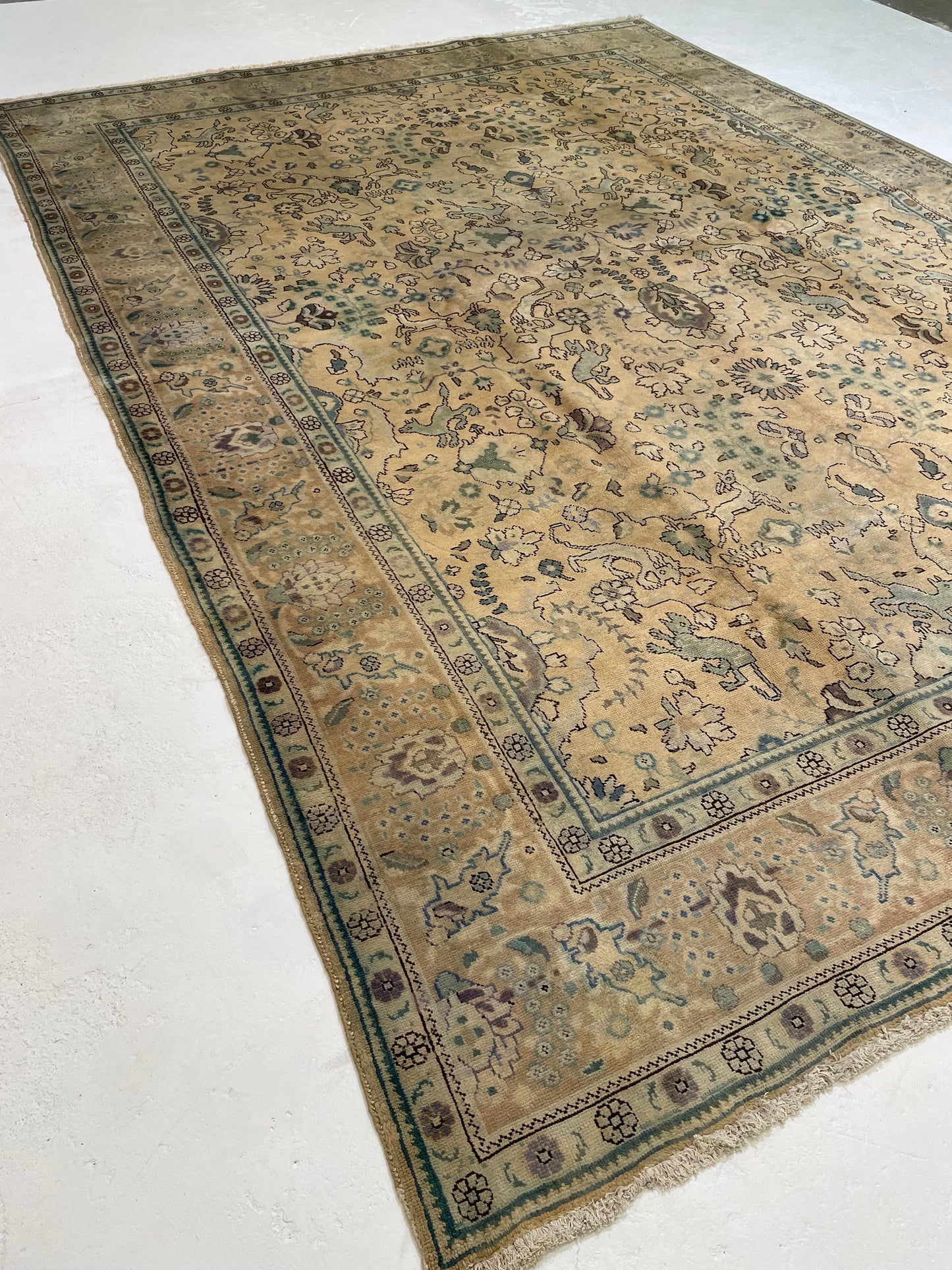 Hand-Knotted Wool Rug Tabriz Tea Washed 9'8" x 12'11"