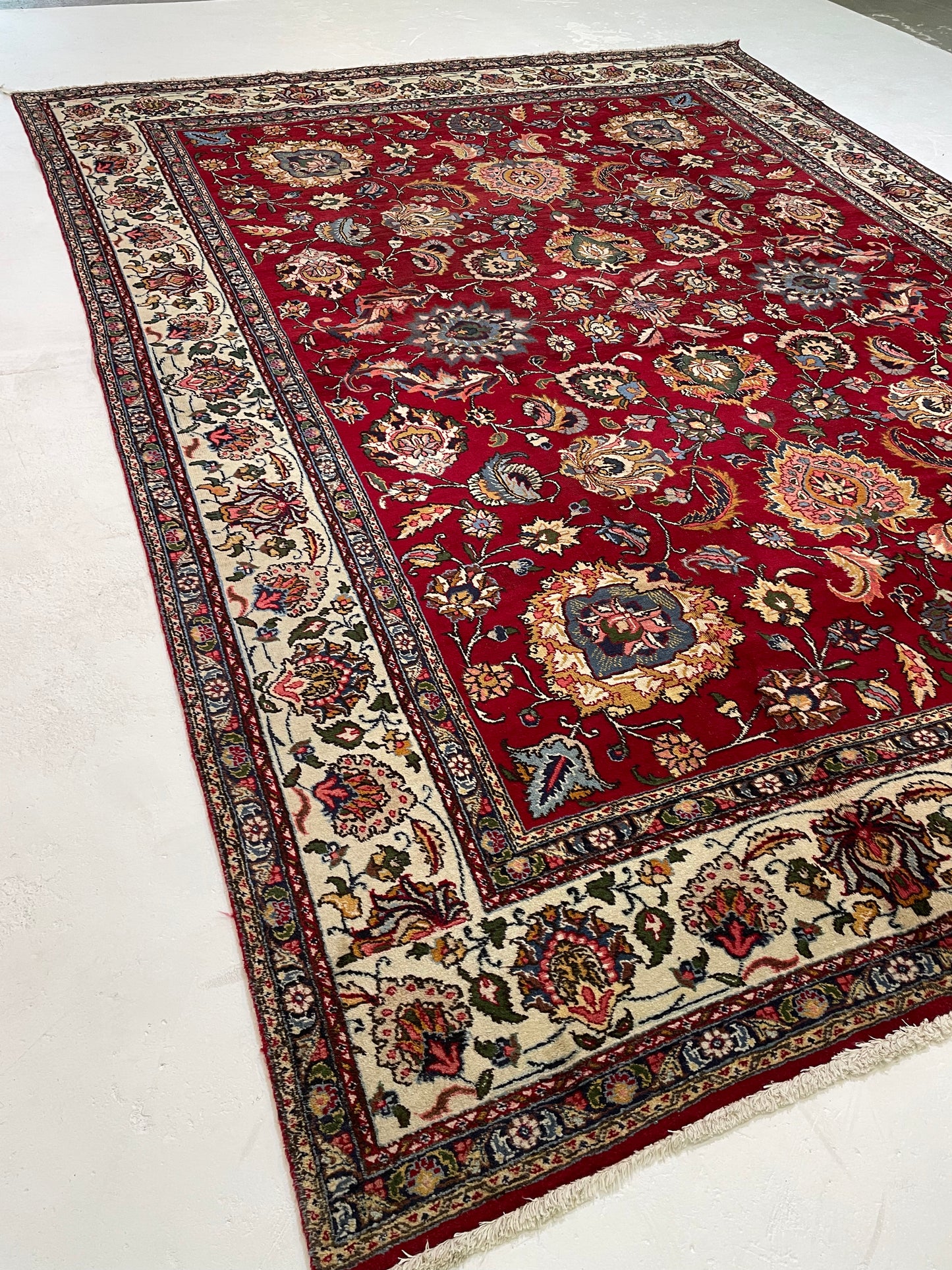 Hand-Knotted Wool Rug Tabriz 9'10" x 13'7"