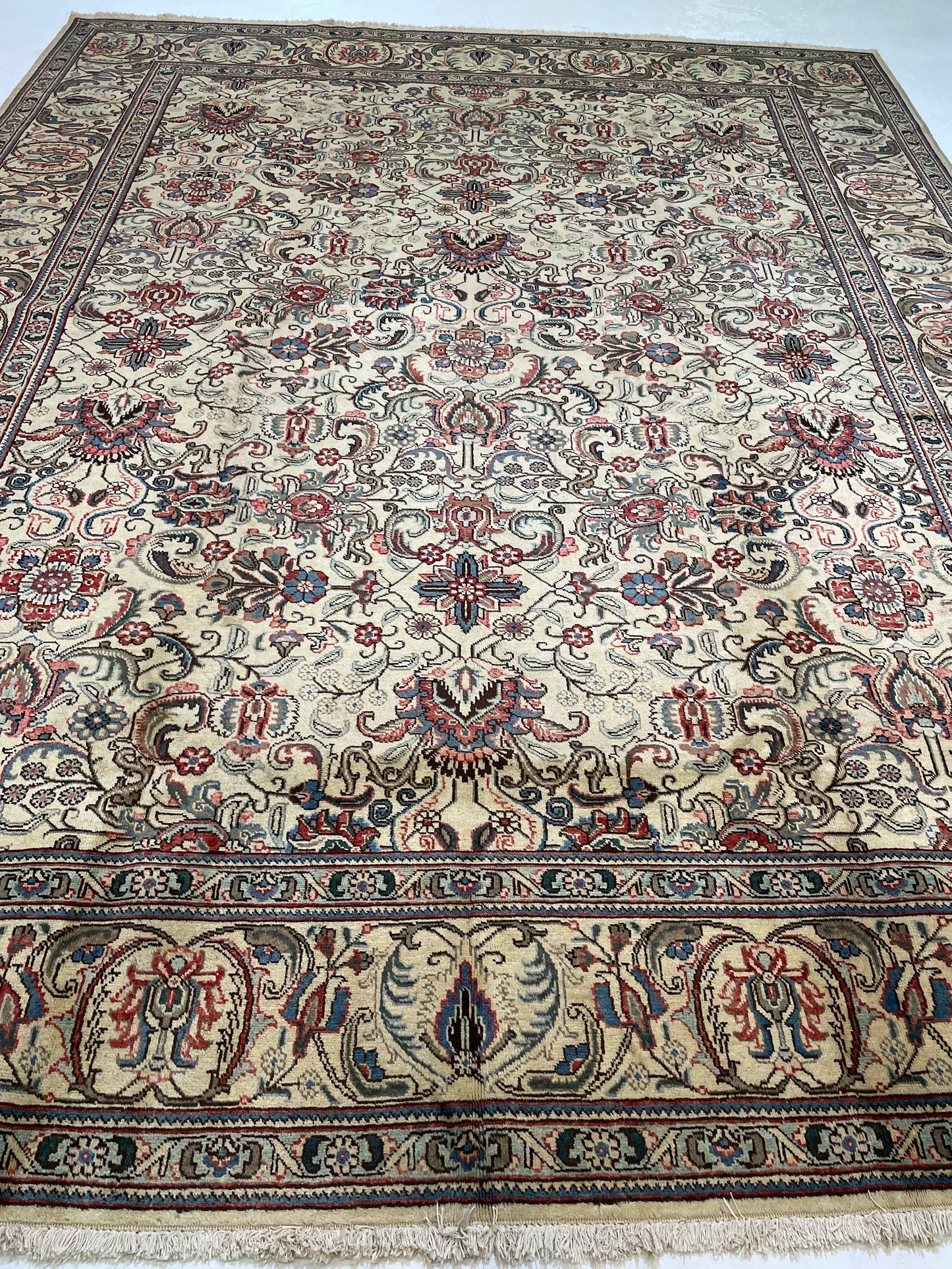 Hand-Knotted Wool Rug Tabriz 9'10" x 12'7"