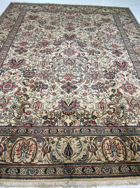 Hand-Knotted Wool Rug Tabriz 9'10" x 12'7"