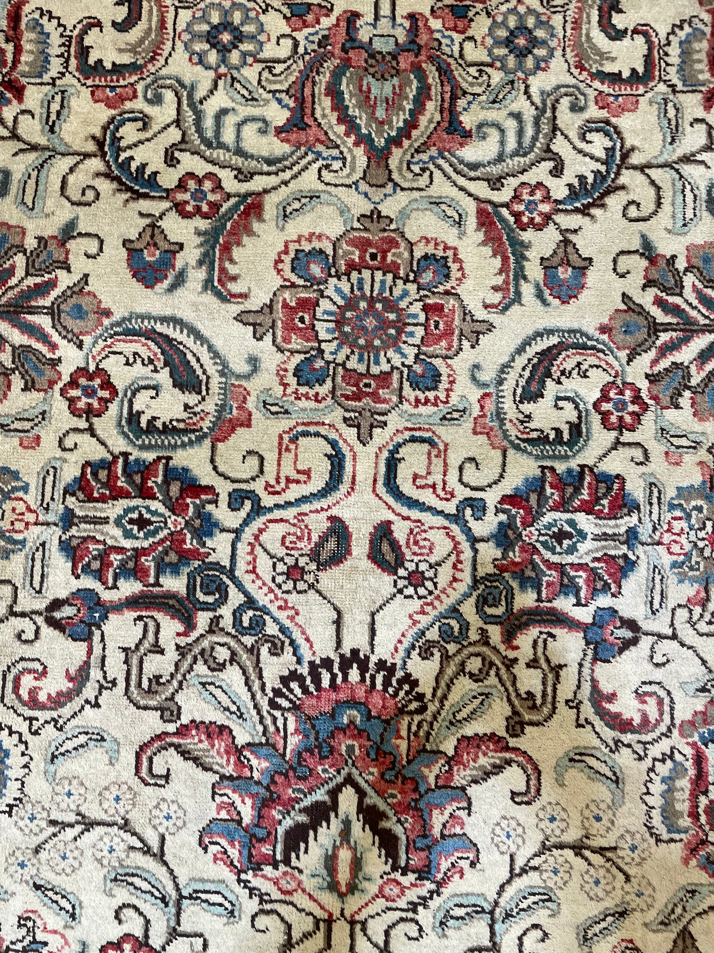 Hand-Knotted Wool Rug Tabriz 9'10" x 12'7"
