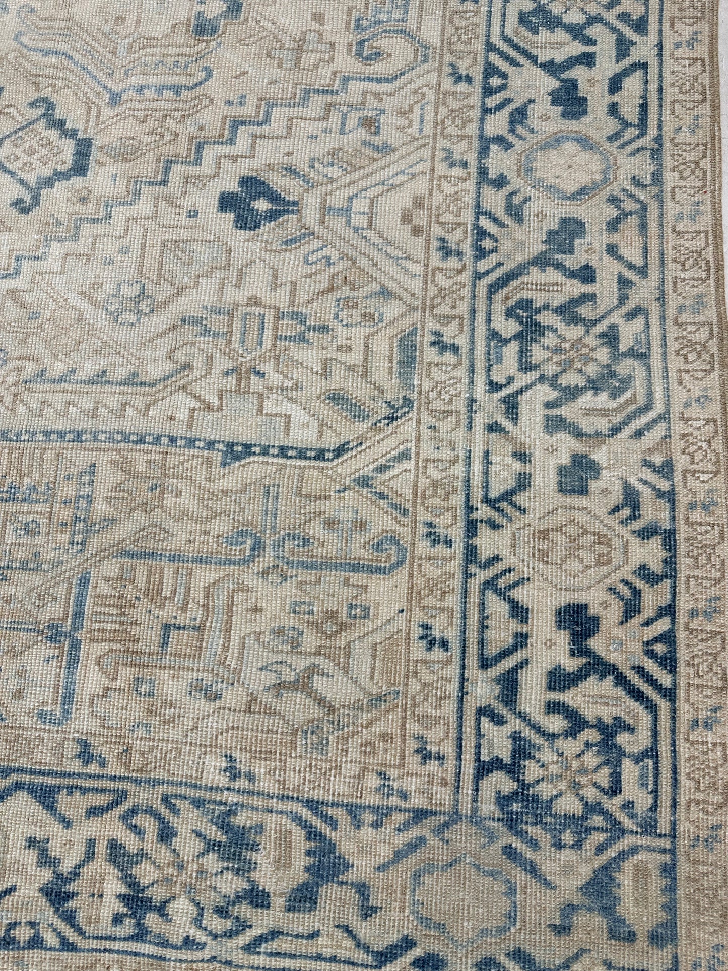 Antique Hand-Knotted Wool Rug Heriz 9'4" x 12'6"