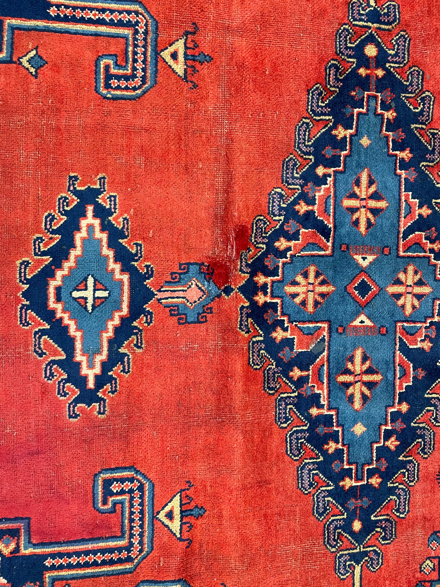 Hand-Knotted Wool Rug Vis 11' x 16'6"