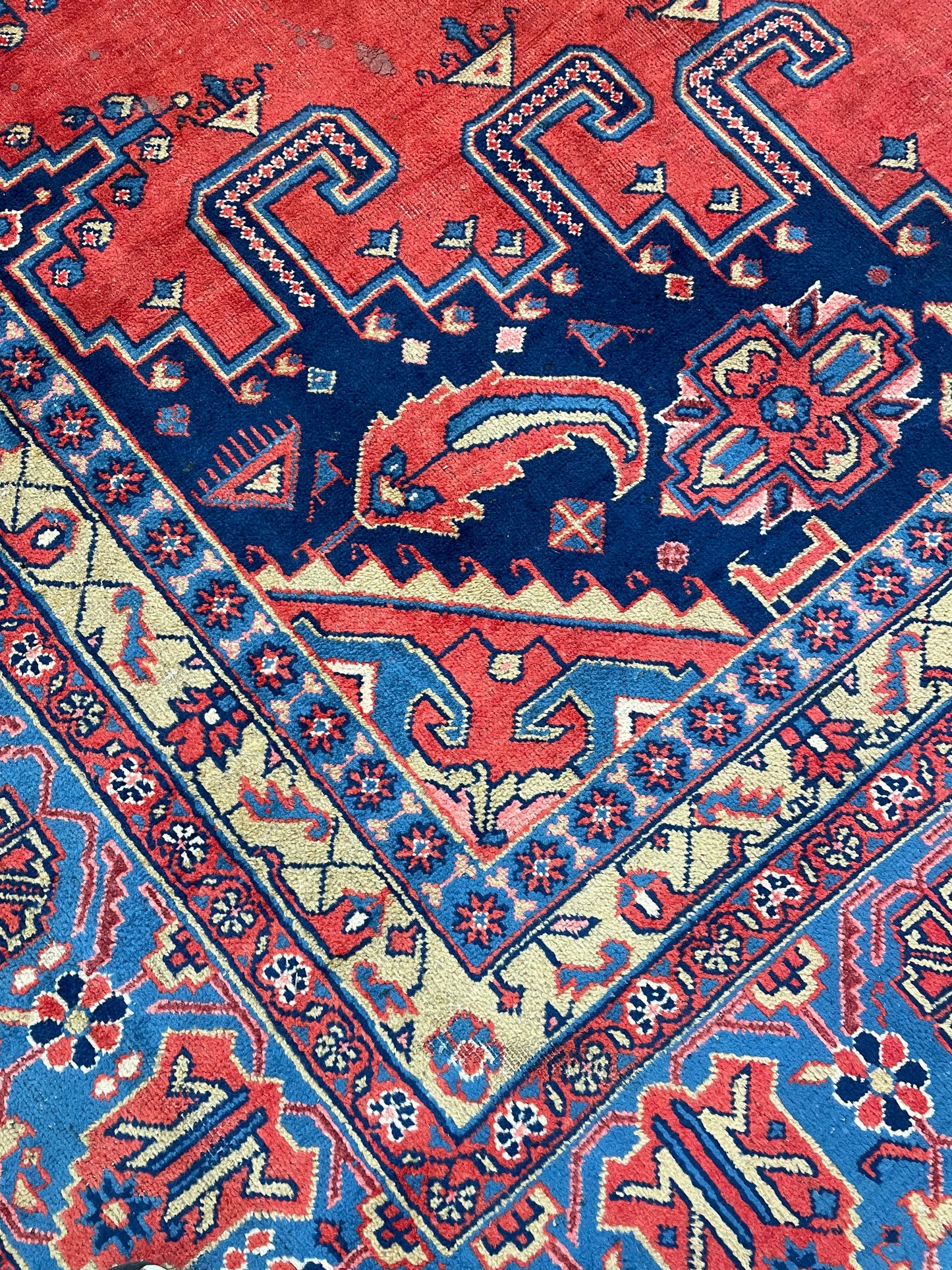 Hand-Knotted Wool Rug Vis 11' x 16'6"