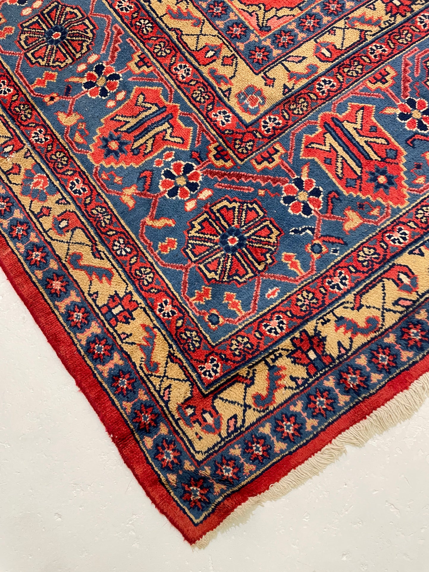 Hand-Knotted Wool Rug Vis 11' x 16'6"