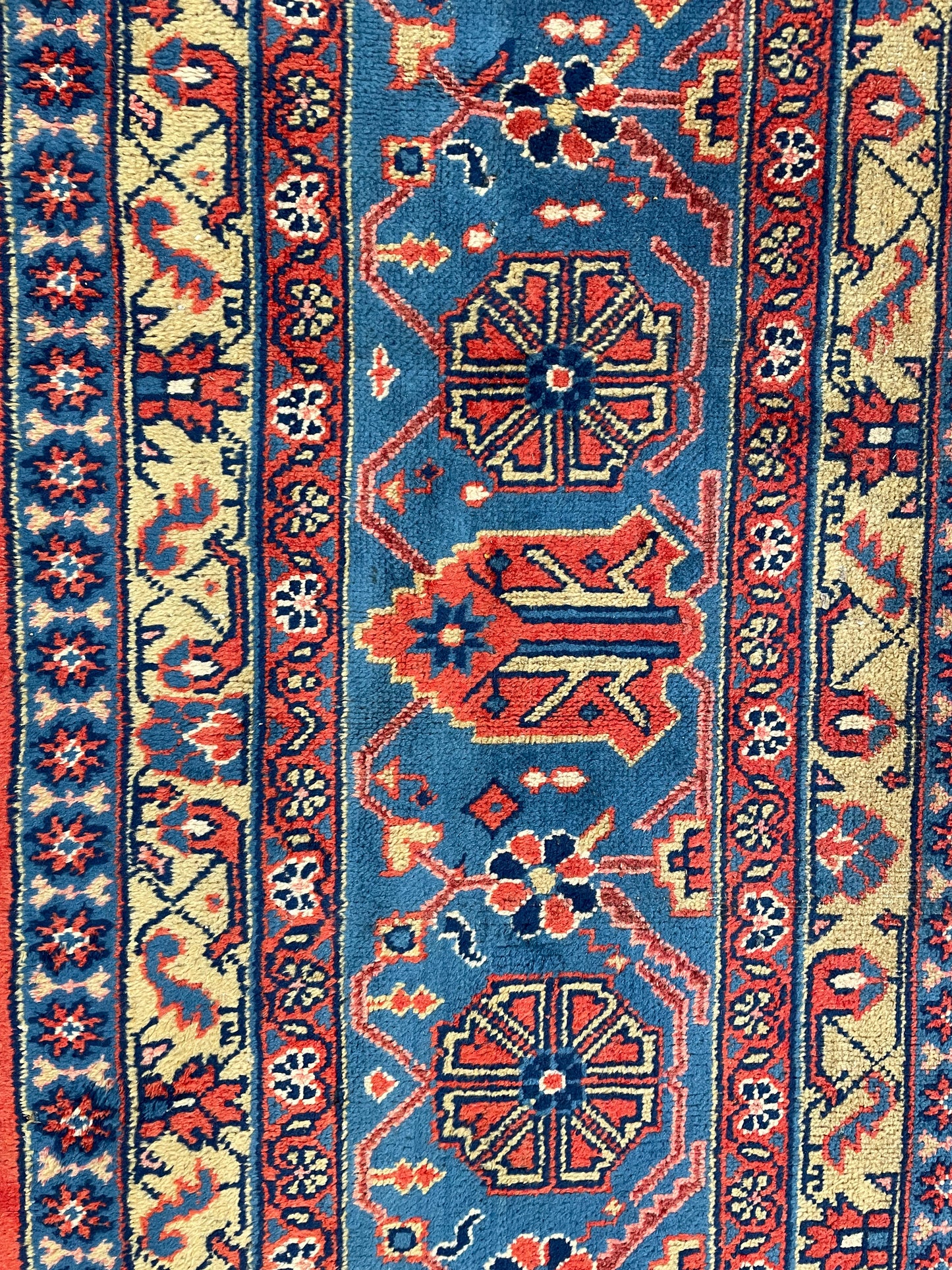 Hand-Knotted Wool Rug Vis 11' x 16'6"
