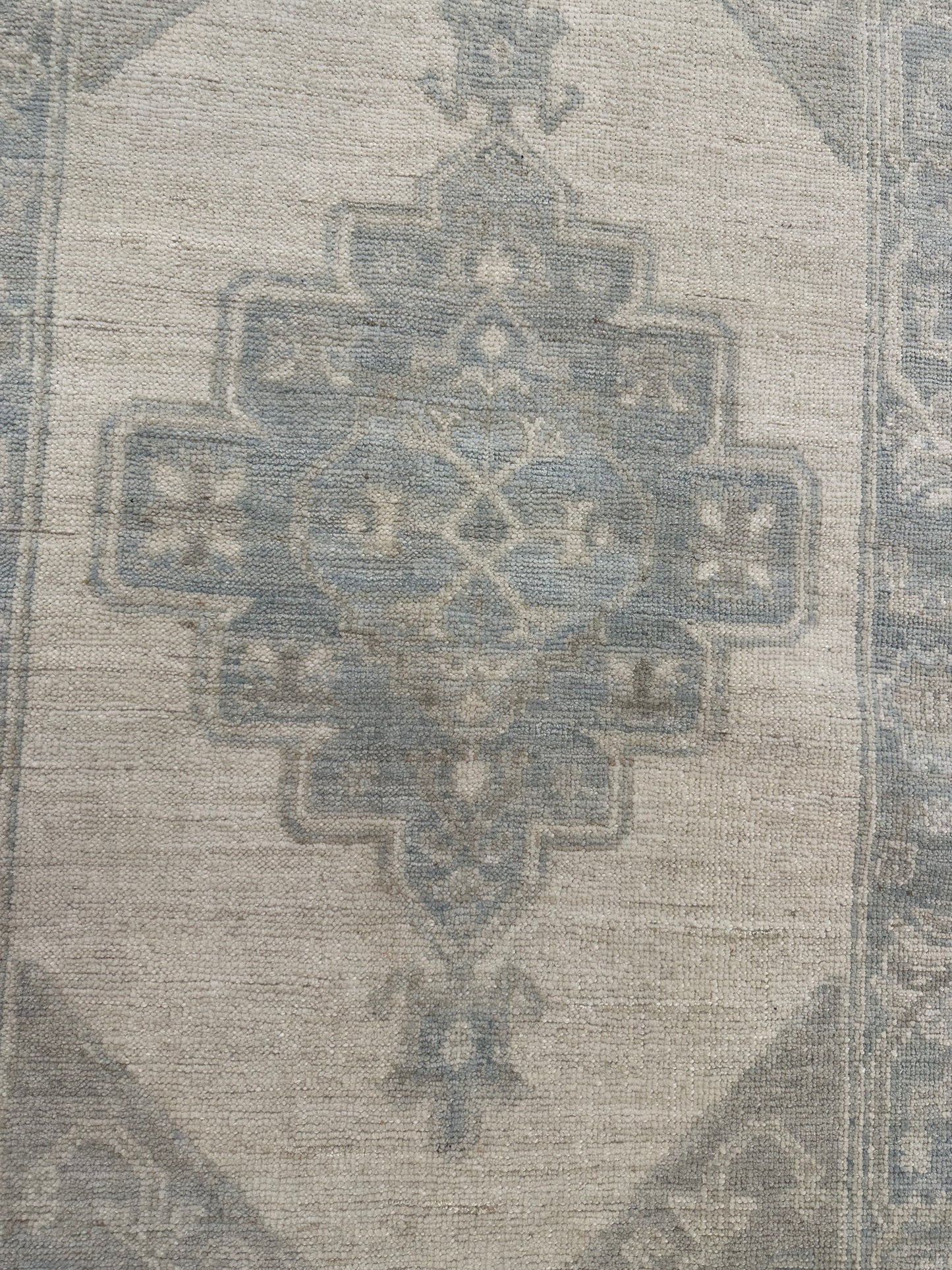 Hand-Knotted Wool Rug Turkish Oushak 3'1" x 5'6"