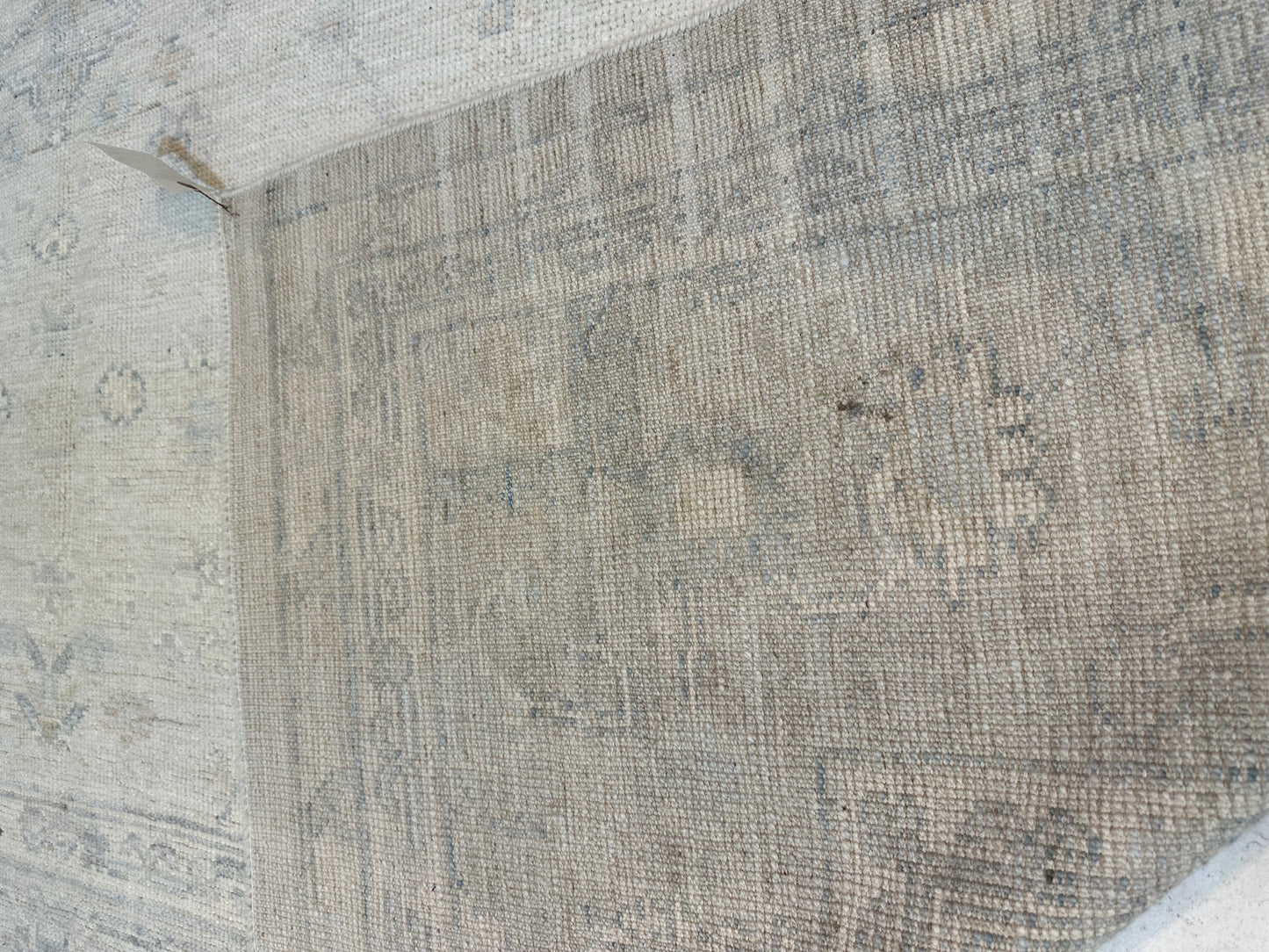 Hand-Knotted Wool Rug Turkish Oushak 8'10" x 11'5"