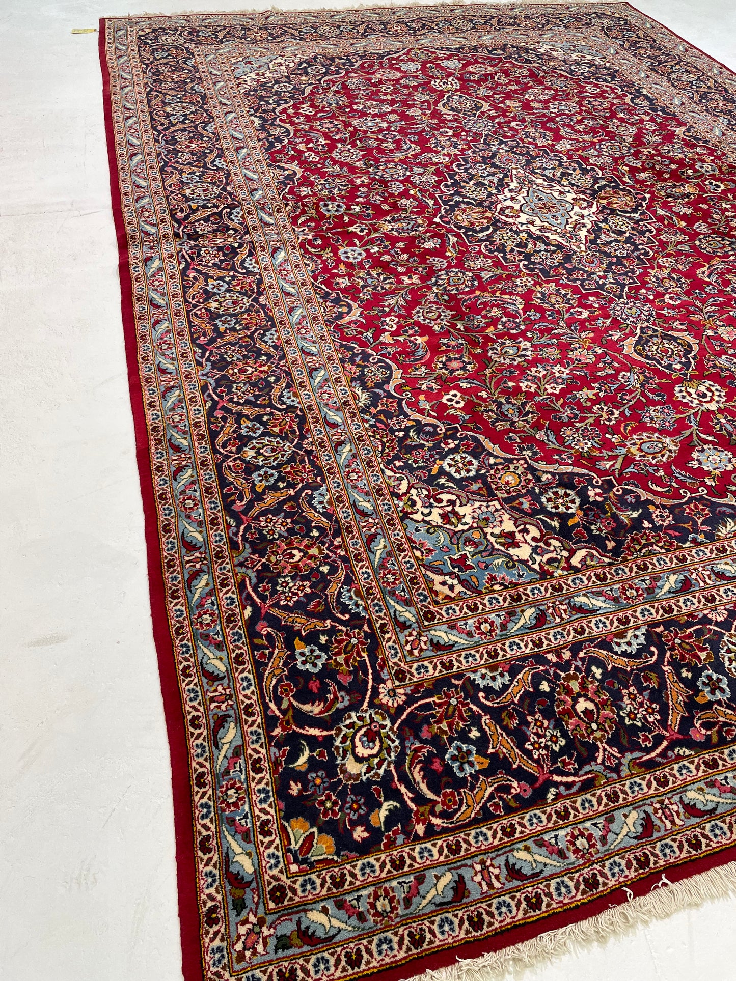 Hand-Knotted Wool Rug Kashan 9'9'" x 14'2"