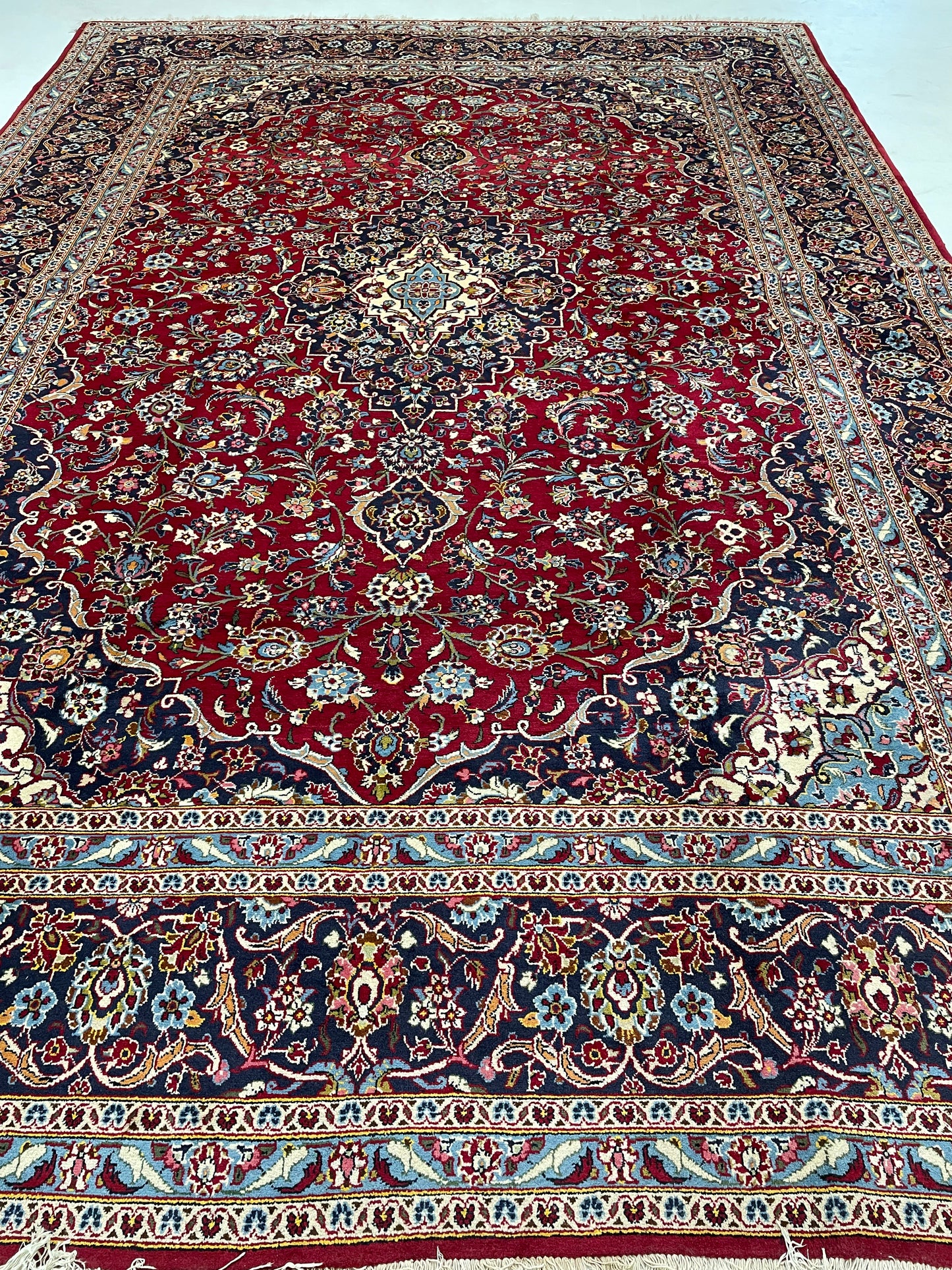 Hand-Knotted Wool Rug Kashan 9'9'" x 14'2"