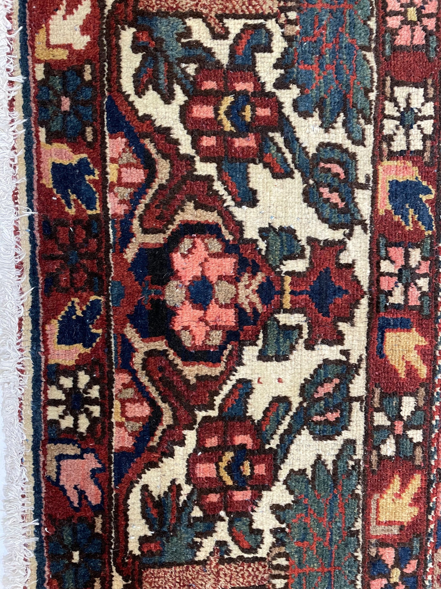 Hand-Knotted Wool Rug Bakhtiari Garden of Eden 10'4" x 13'