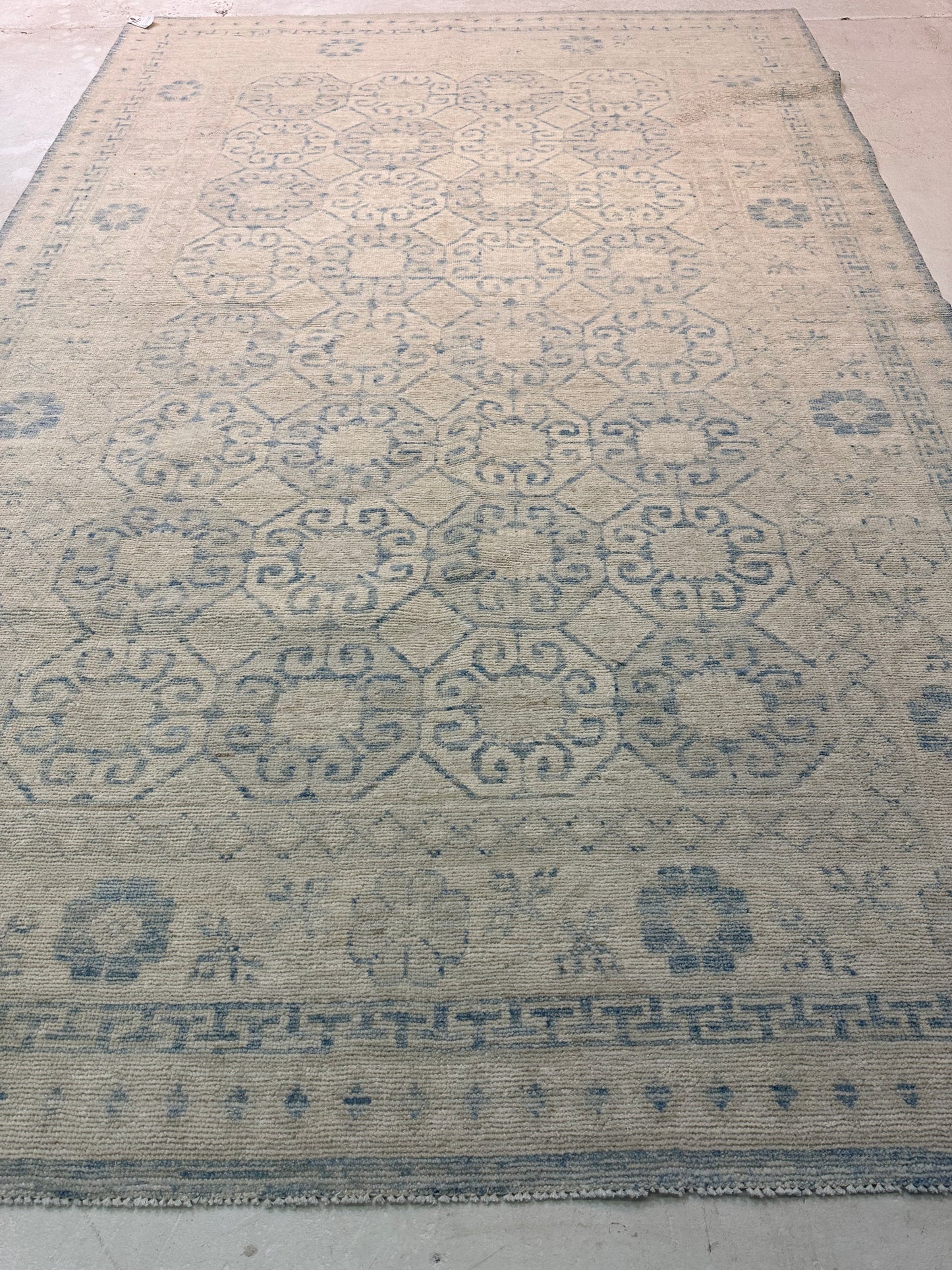 Hand-Knotted Wool Rug Turkish Oushak 6'1" x 9'2"