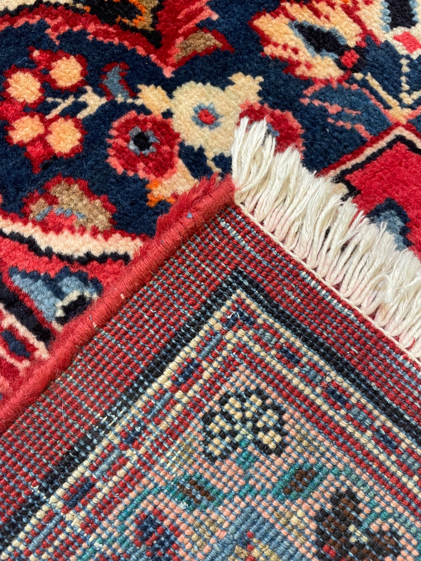 Hand-Knotted Wool Rug Mahal 10' x 13'6"