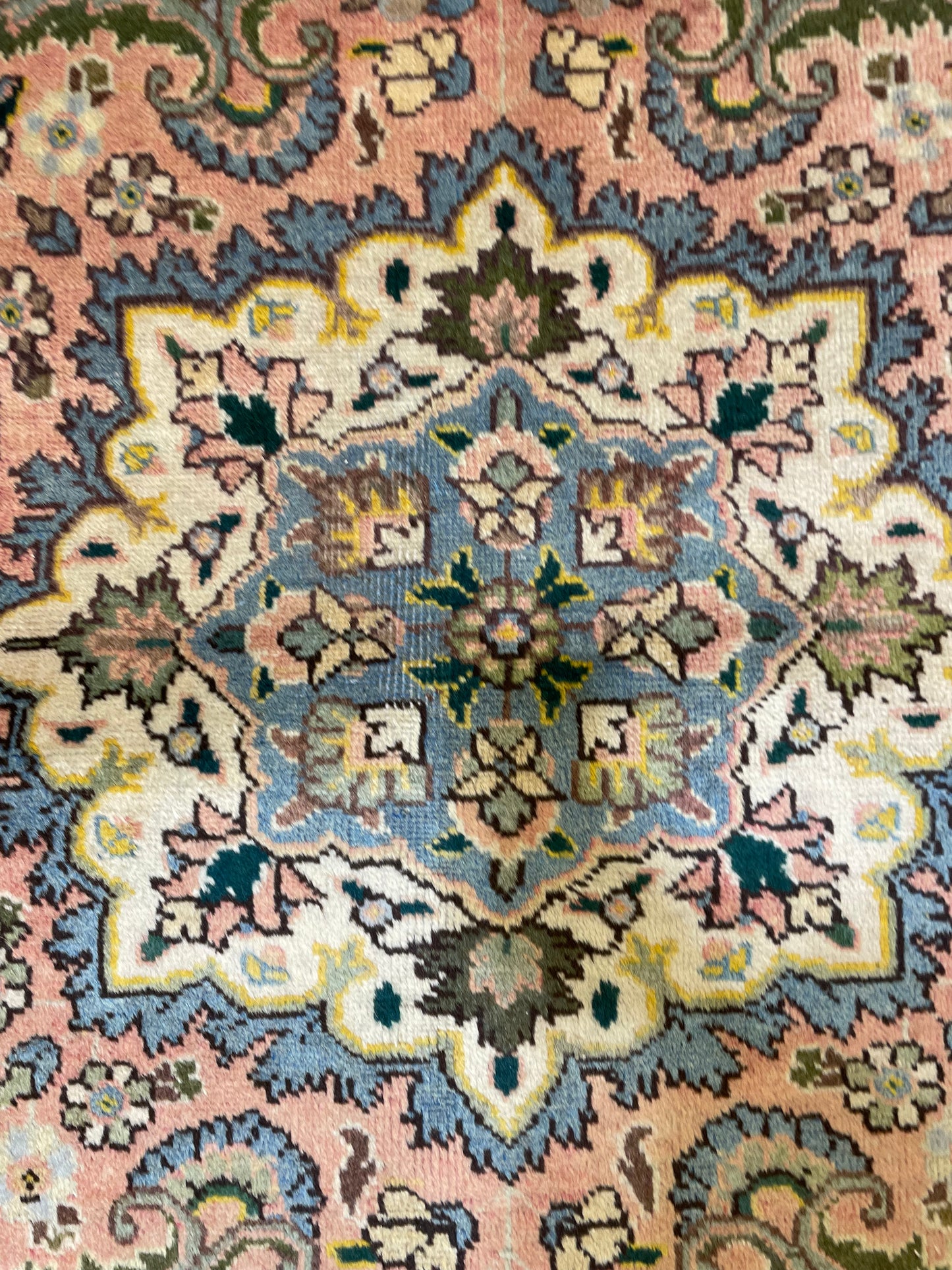 Hand-Knotted Wool Rug Tabriz 9'10" x 13'2"