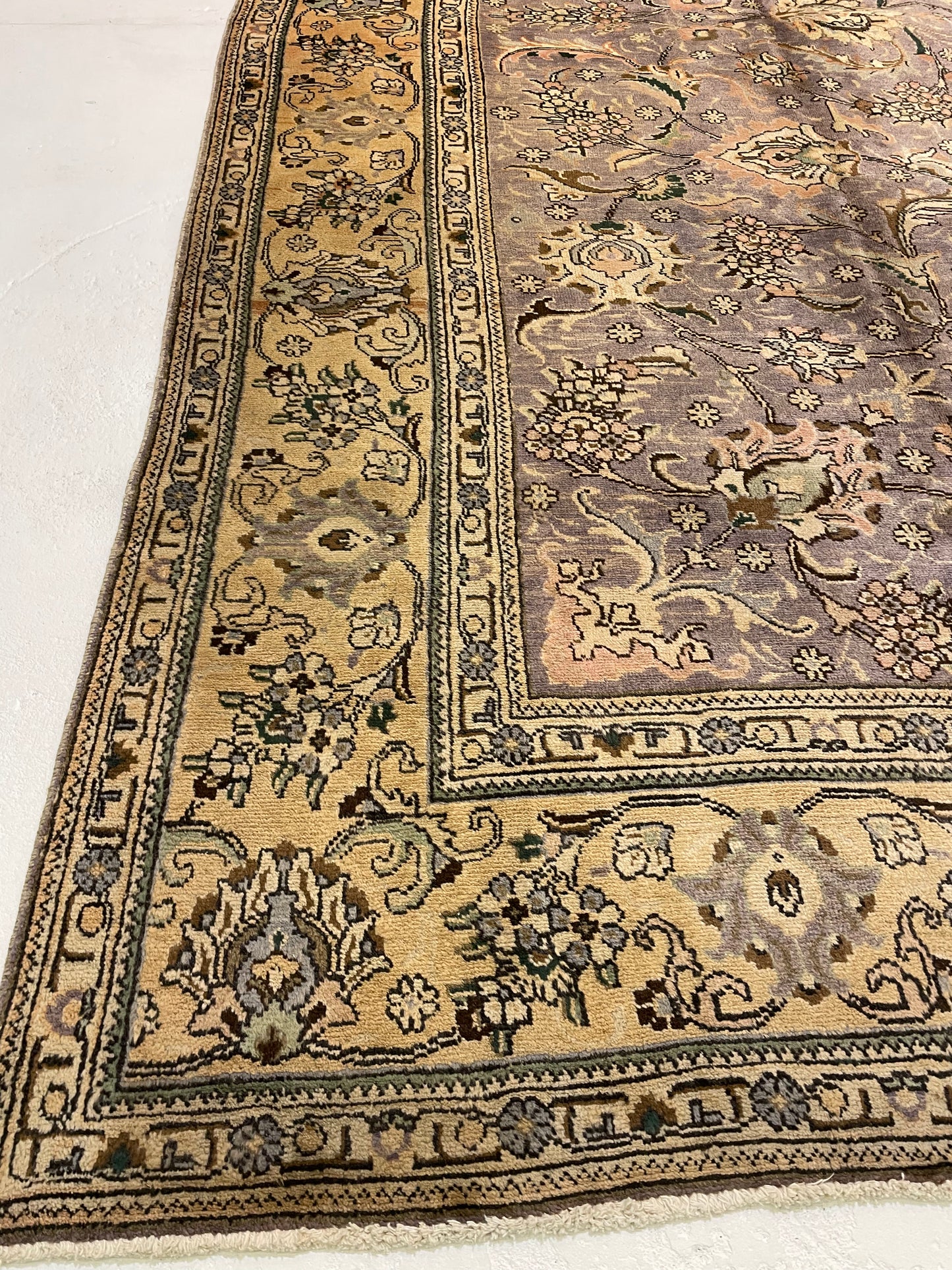 Hand-Knotted Wool Rug Tabriz 9'8" x 12'11"