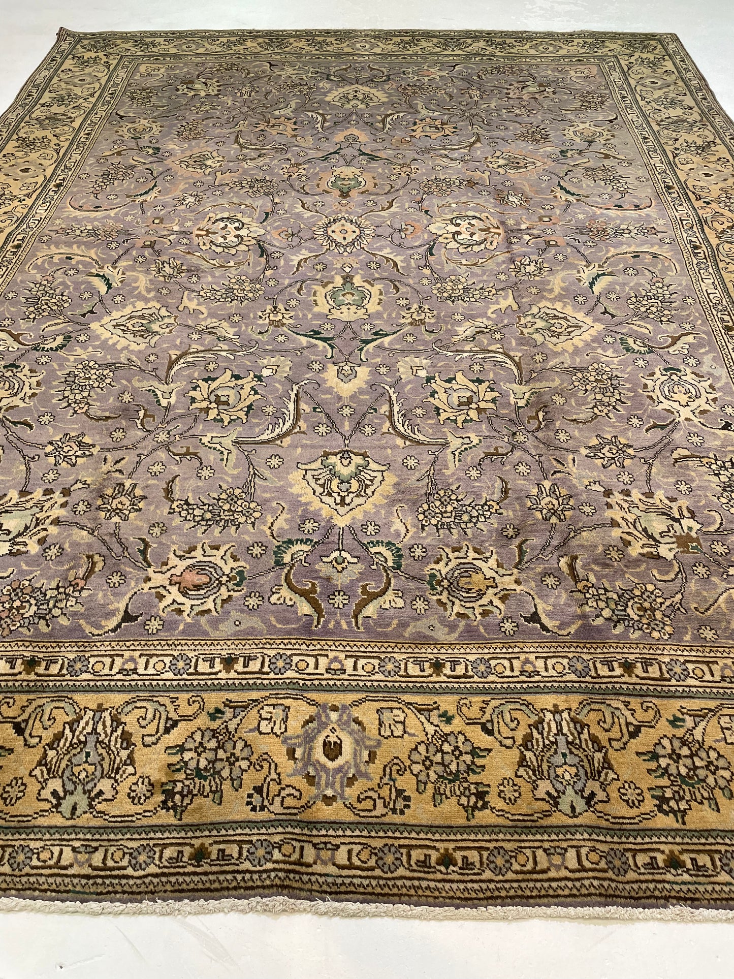 Hand-Knotted Wool Rug Tabriz 9'8" x 12'11"