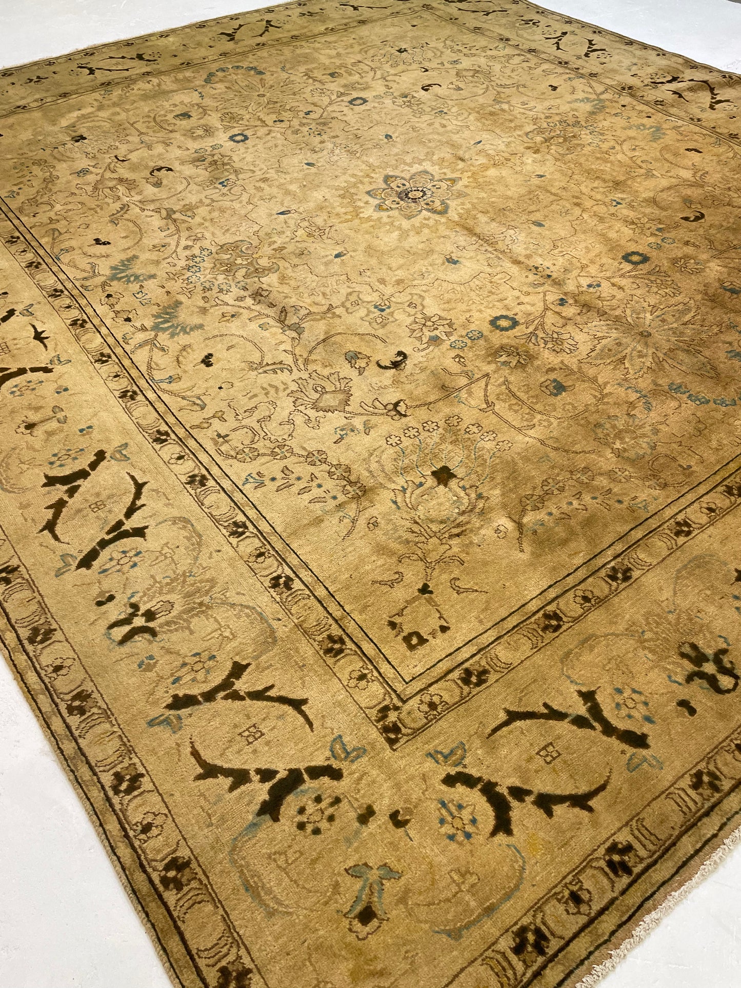 Hand-Knotted Wool Rug Tabriz Tea Washed 11'1" x 12'1"