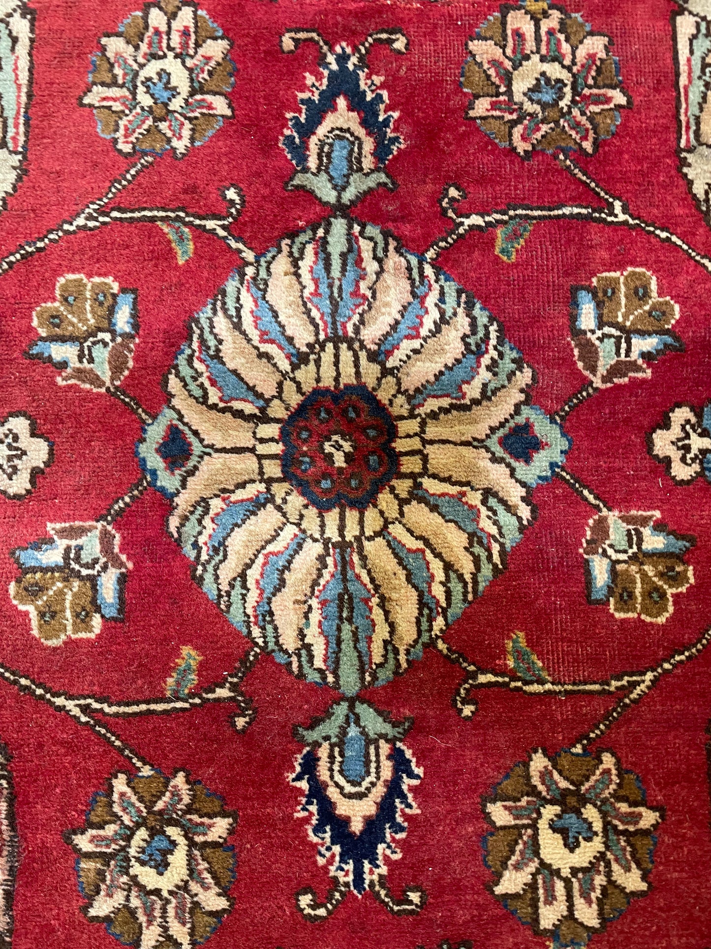 Hand-Knotted Wool Rug Tabriz 9'6" x 12'10"
