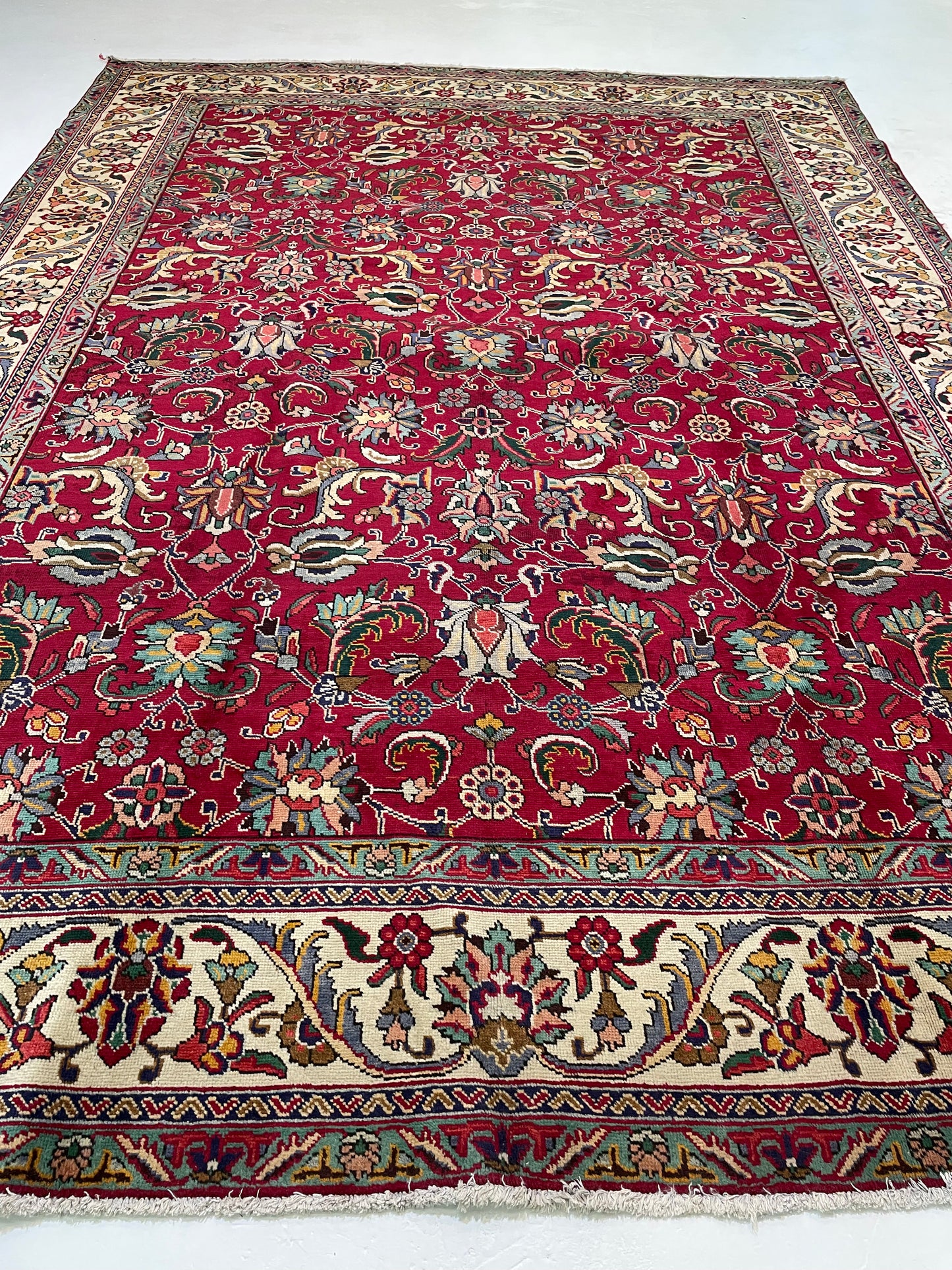 Hand-Knotted Wool Rug Tabriz 9'9" x 13'10"