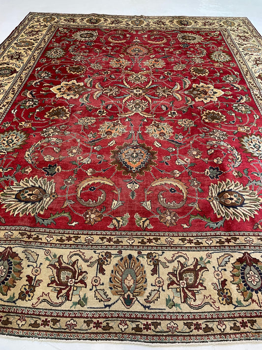 Hand-Knotted Wool Rug Tabriz 9'9" x 12'4"