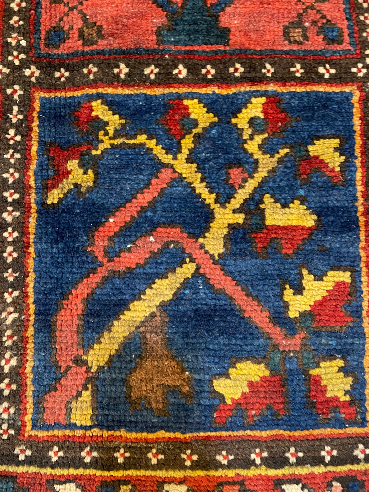 Hand-Knotted Wool Area Rug Bakhtiari Garden of Eden 6'11" x 9'5"
