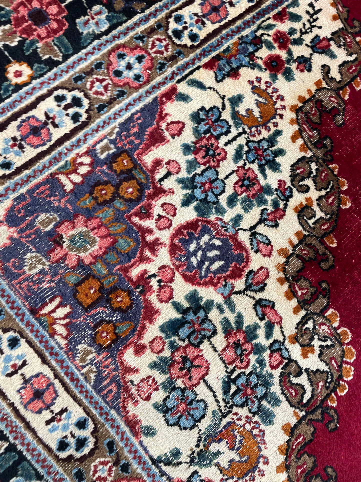 Hand-Knotted Wool Area Rug Birjand Open Field 8' x 11'3"