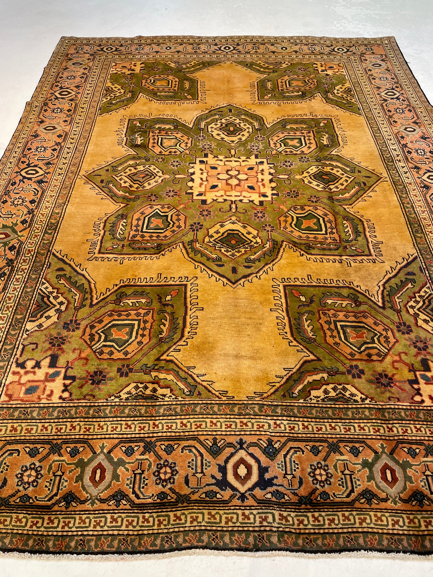 Hand-Knotted Wool Area Rug Meshkin 7'8" x 10'7"