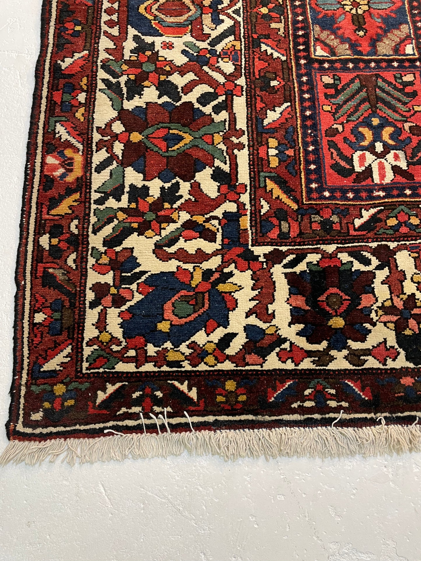 Hand-Knotted Wool Area Rug Bakhtiari 10'10" x 12'10"