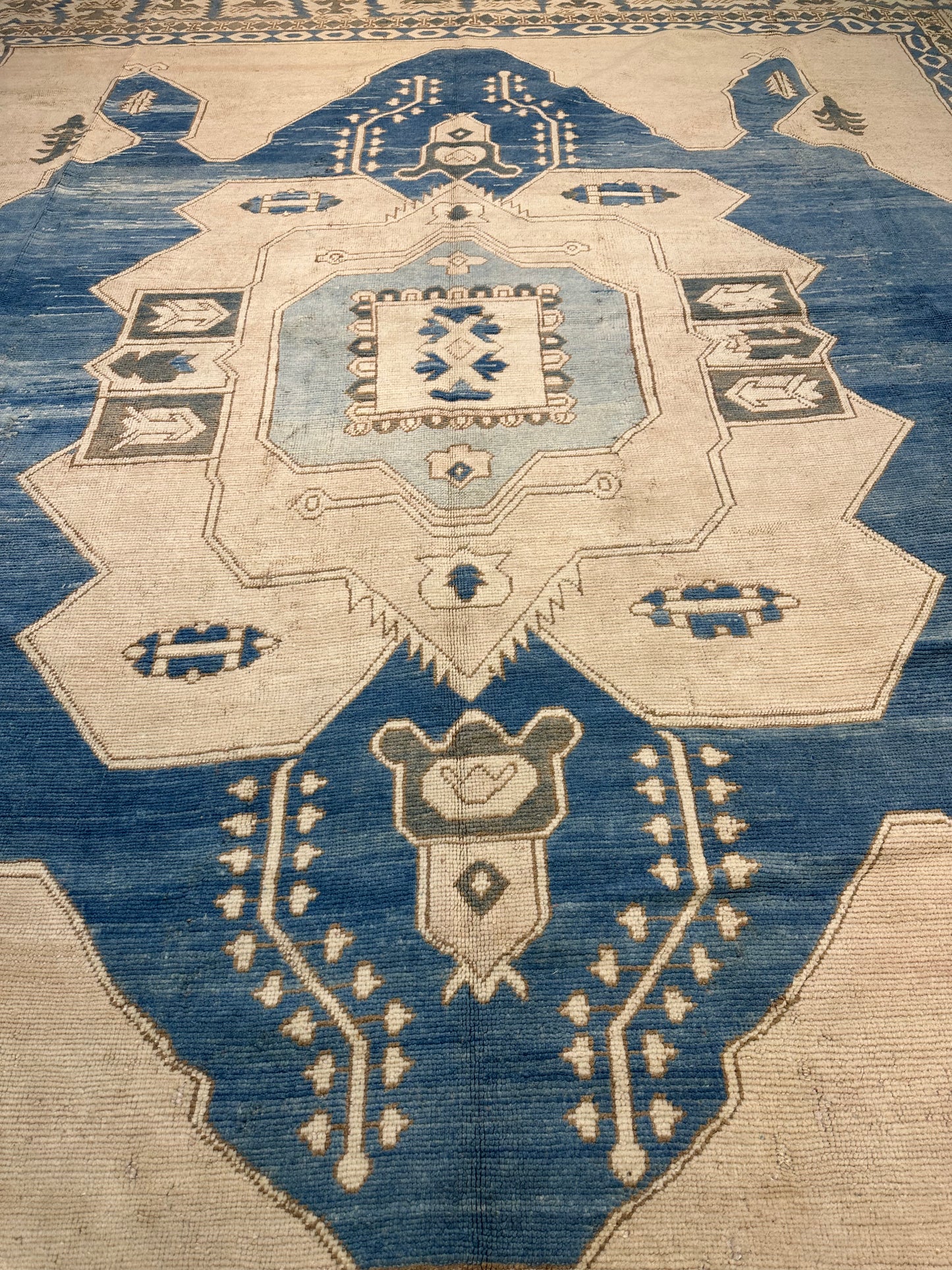 Hand-Knotted Wool Rug Turkish Oushak 13'3" x 15'5"