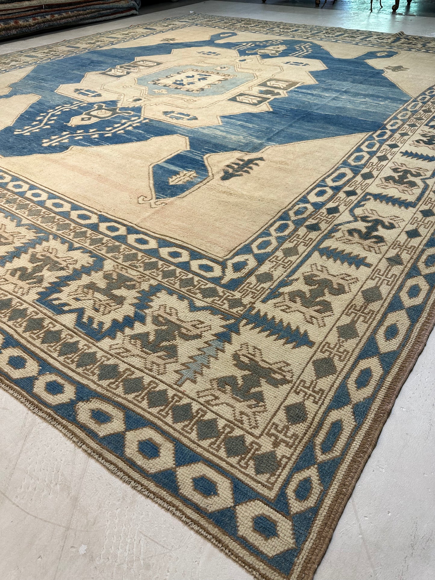 Hand-Knotted Wool Rug Turkish Oushak 13'3" x 15'5"