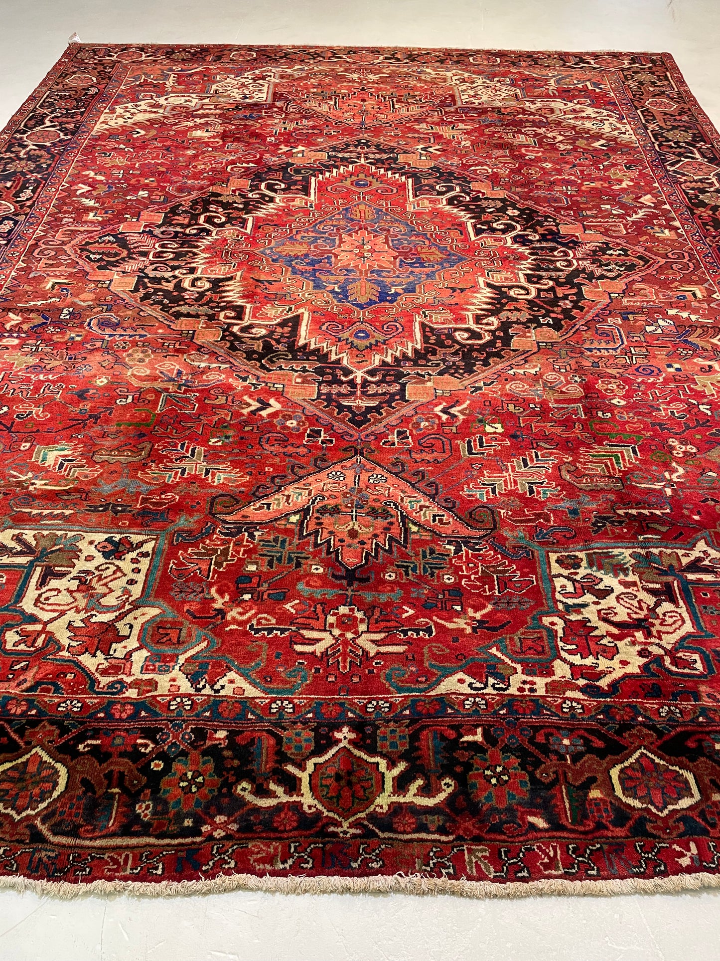 Hand-Knotted Wool Area Rug Heriz 10' x 12'7"
