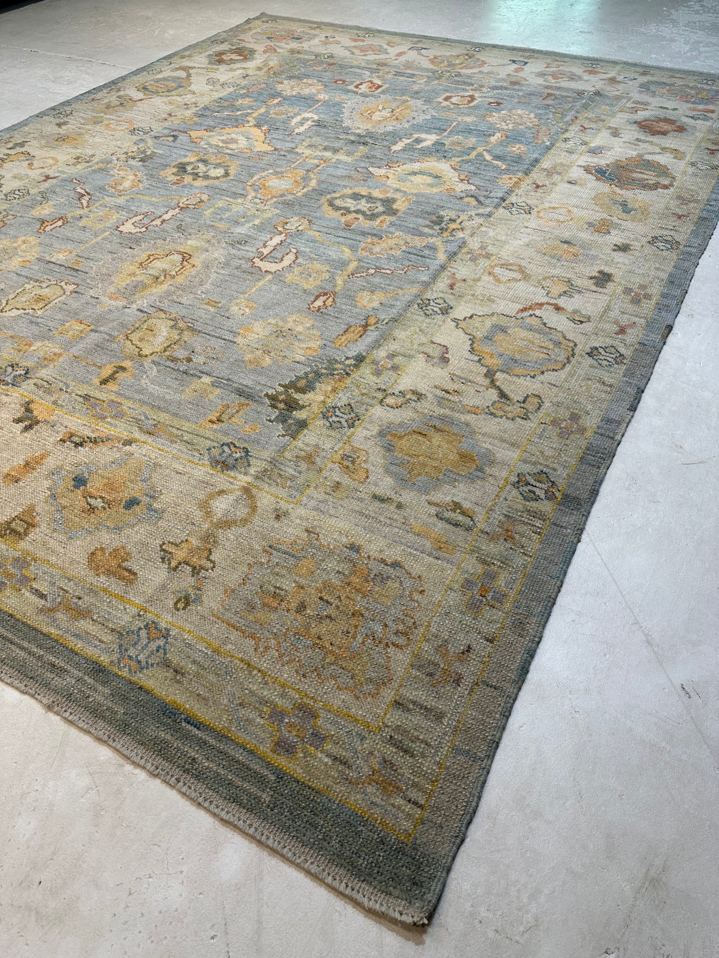 Hand-Knotted Wool Rug Turkish Oushak 8'4" x 11'4"
