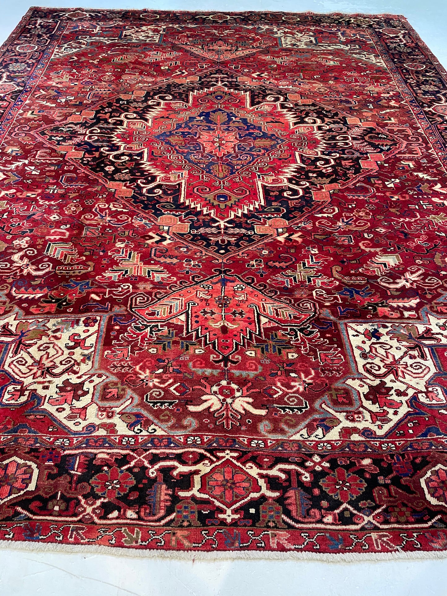 Hand-Knotted Wool Area Rug Heriz 10' x 12'7"