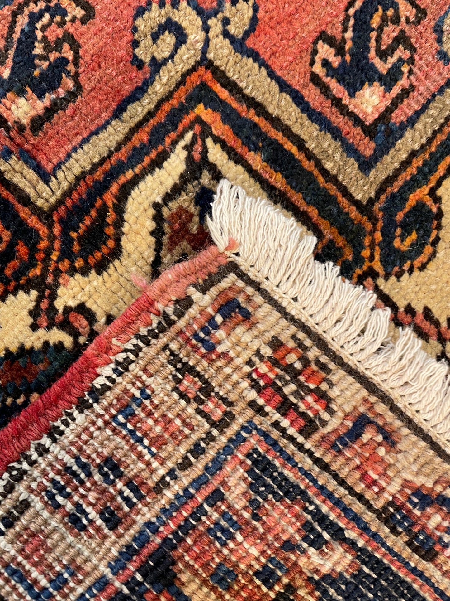 Hand-Knotted Wool Area Rug Heriz 6'11" x 8'5"
